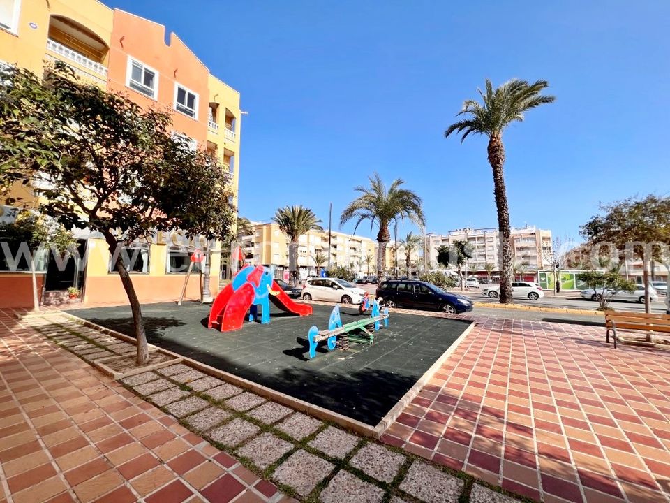 Lejlighed i Guardamar Del Segura, Alicante - foto 2