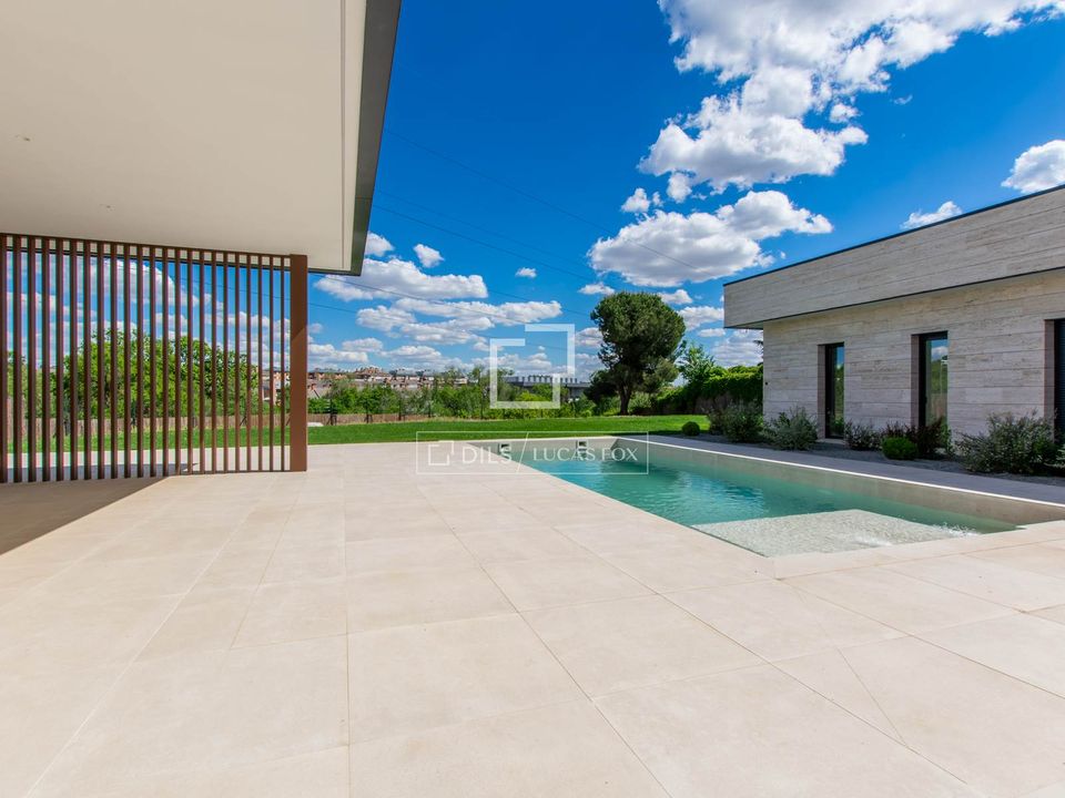 Villa i Boadilla Del Monte, Madrid - foto 1