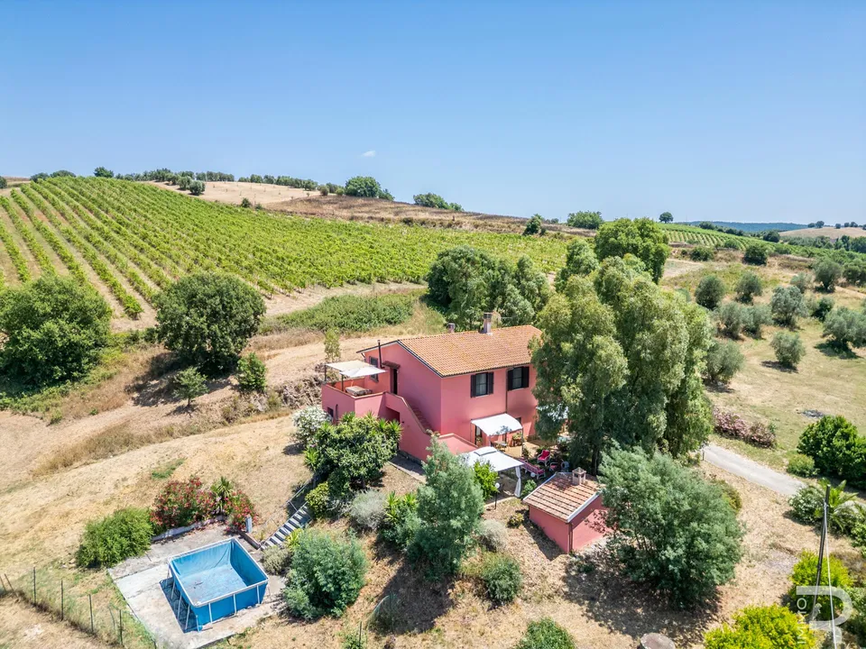Landejendom i Magliano in Toscana, Grosseto - foto 1