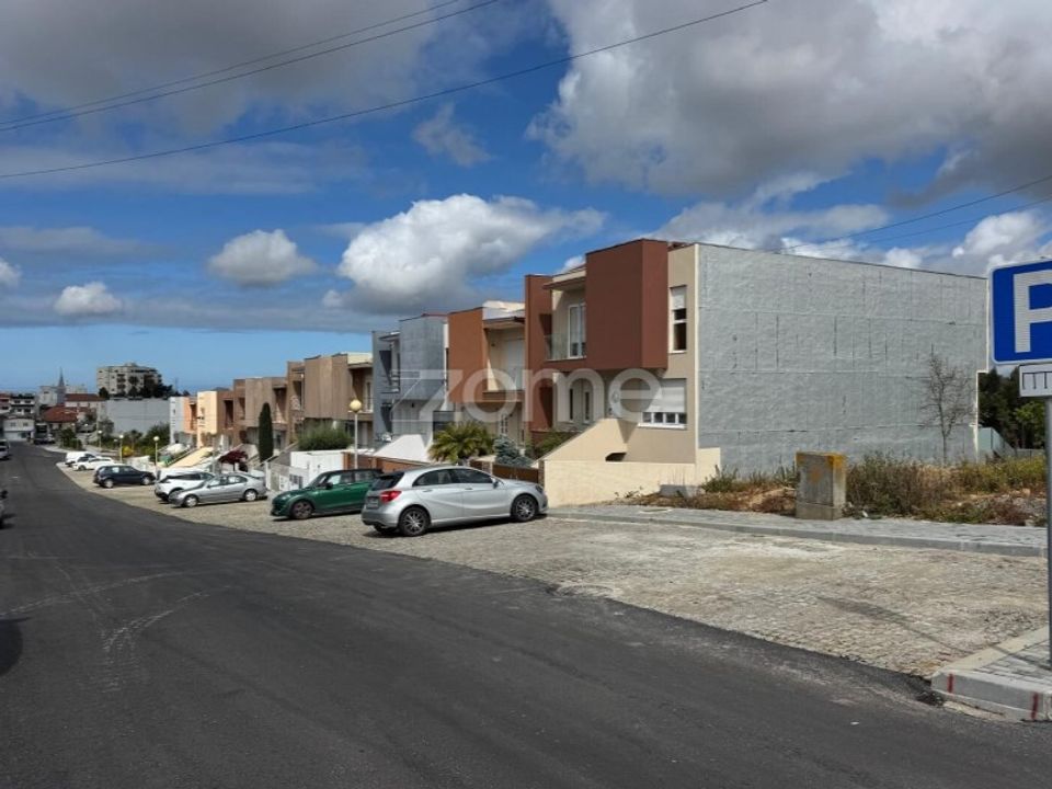 Helårsgrund i Santa Maria de Lamas, Aveiro - foto 2