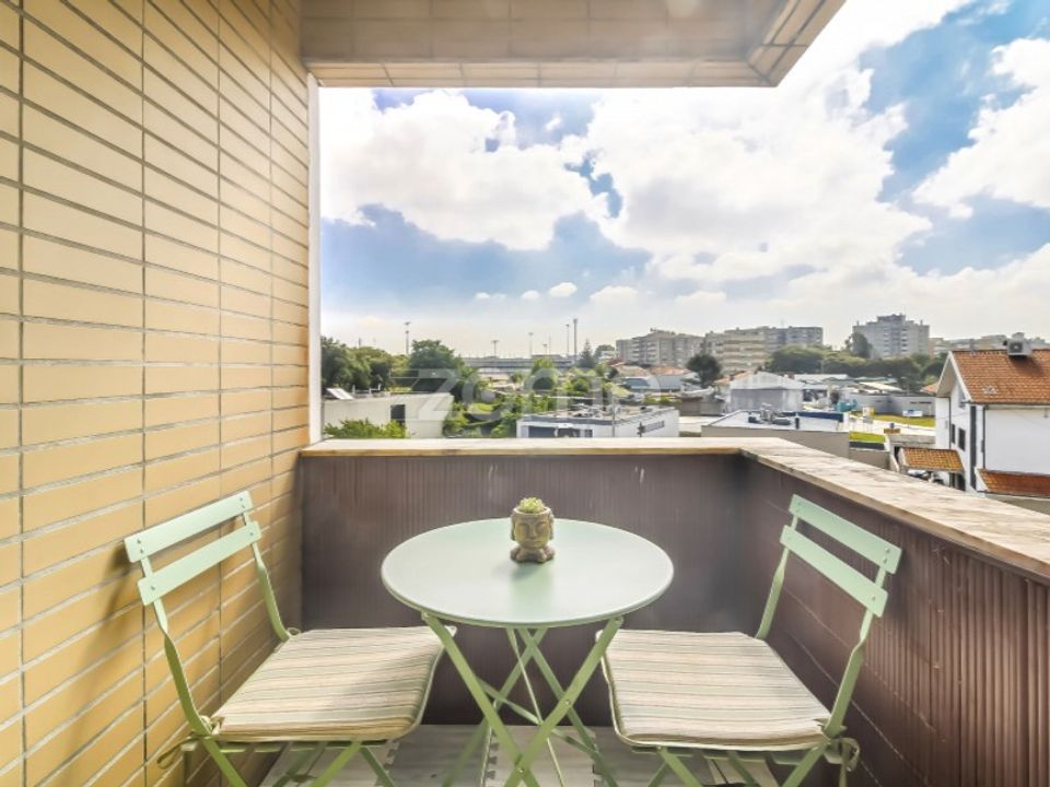 Appartement in Pedroucos, Porto - foto 1