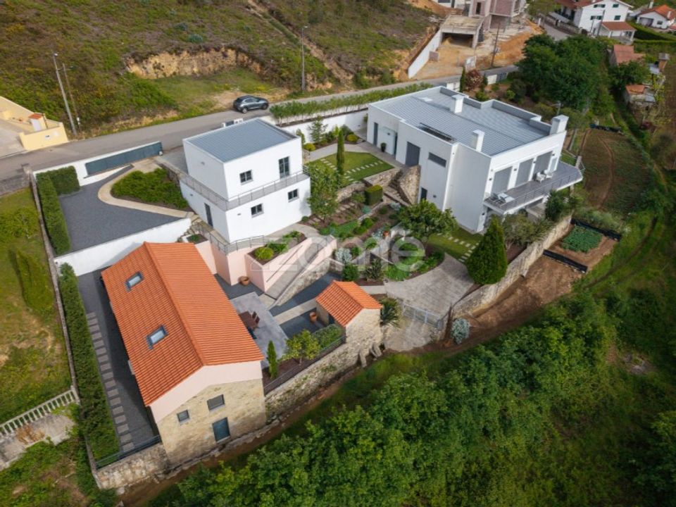 Villa i Oliveira de Azemeis, Aveiro - foto 3