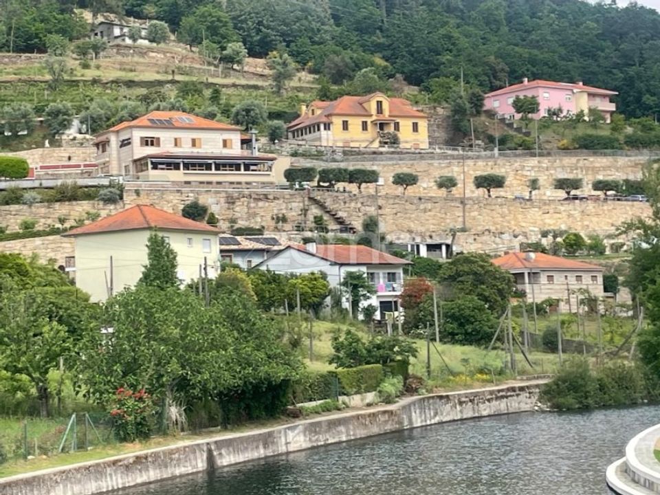 Tomt i Ribeira de Pena, Vila Real - bilde 1