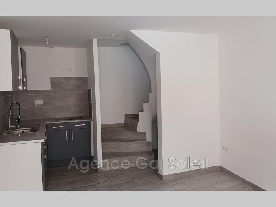 Villa i Nissan-lez-Enserune, Herault - foto 1
