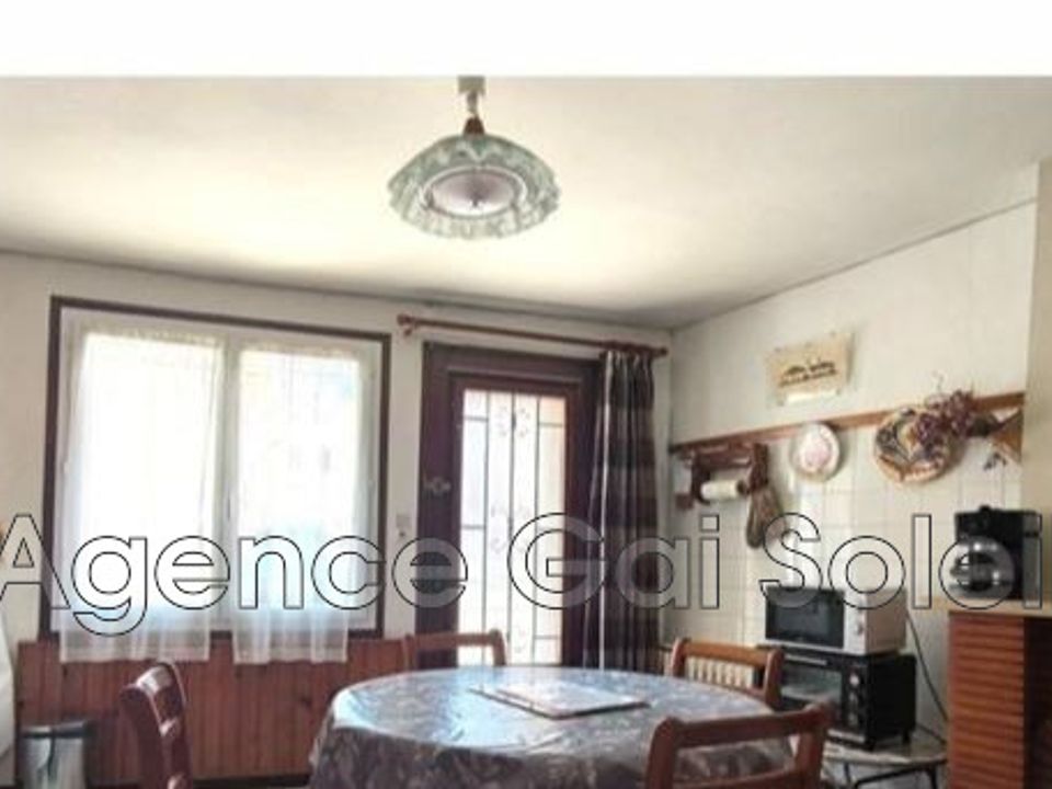 Landsbyhus i Nissan-lez-Enserune, Herault - foto 1