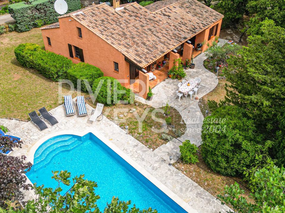 Villa i Le Thoronet, Var - foto 1
