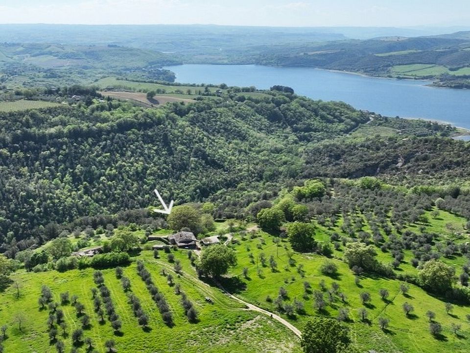 Villa i Baschi, Terni - foto 1