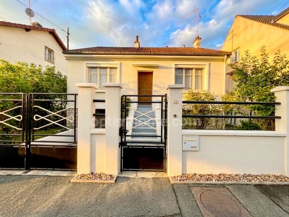 Villa i Le Plessis-Bouchard, Val-d'Oise - bilde 1