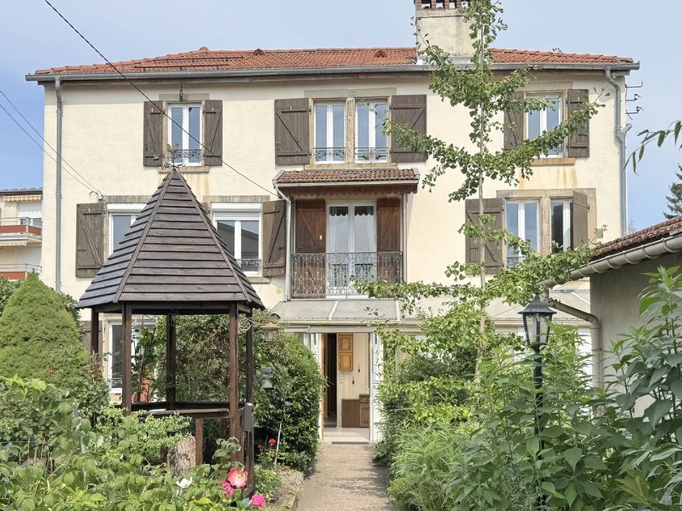 Villa i Lunéville, Meurthe-et-Moselle - foto 1