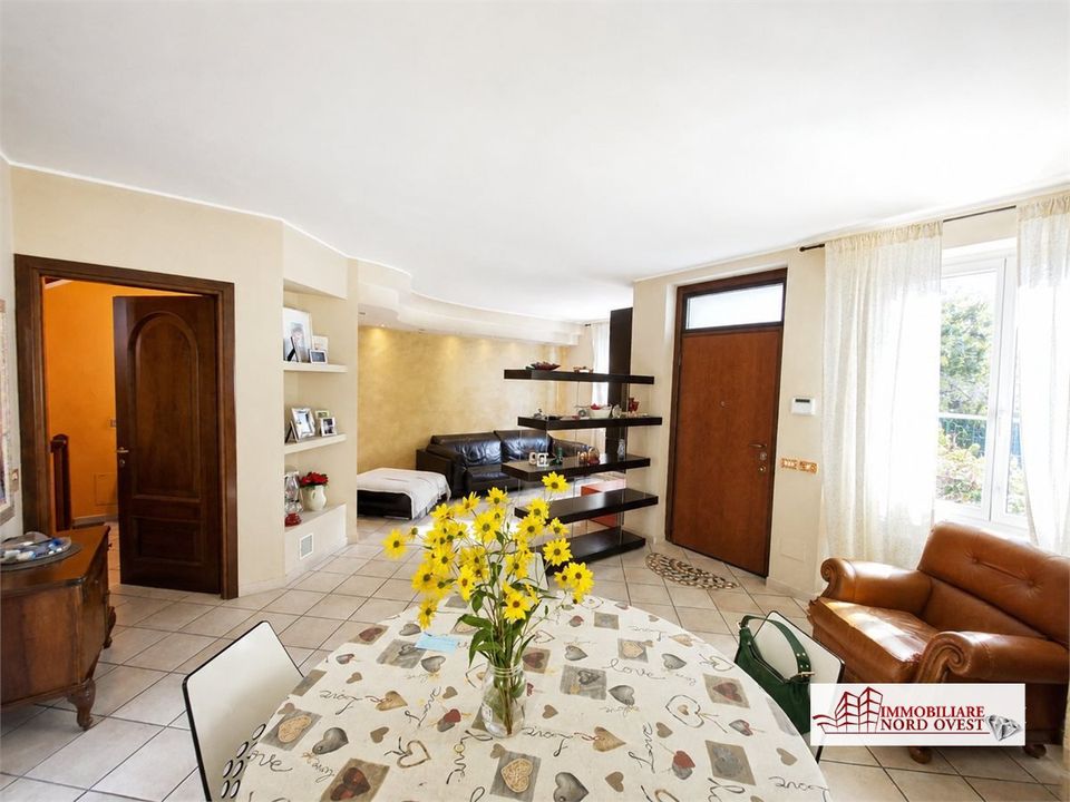 Villa i Robecco sul Naviglio, Milan - foto 1