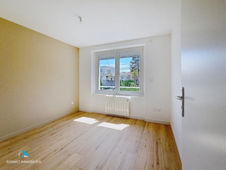 Apartment in Clermont-Ferrand, Puy-de-Dome - photo 2