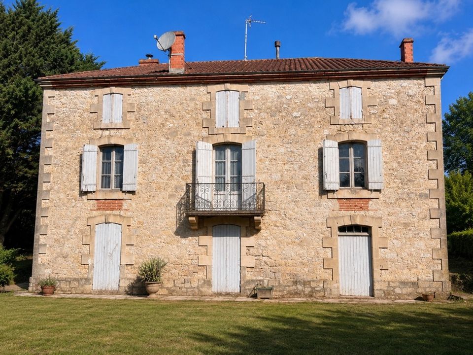 Landejendom i Dolmayrac, Lot-et-Garonne - foto 1
