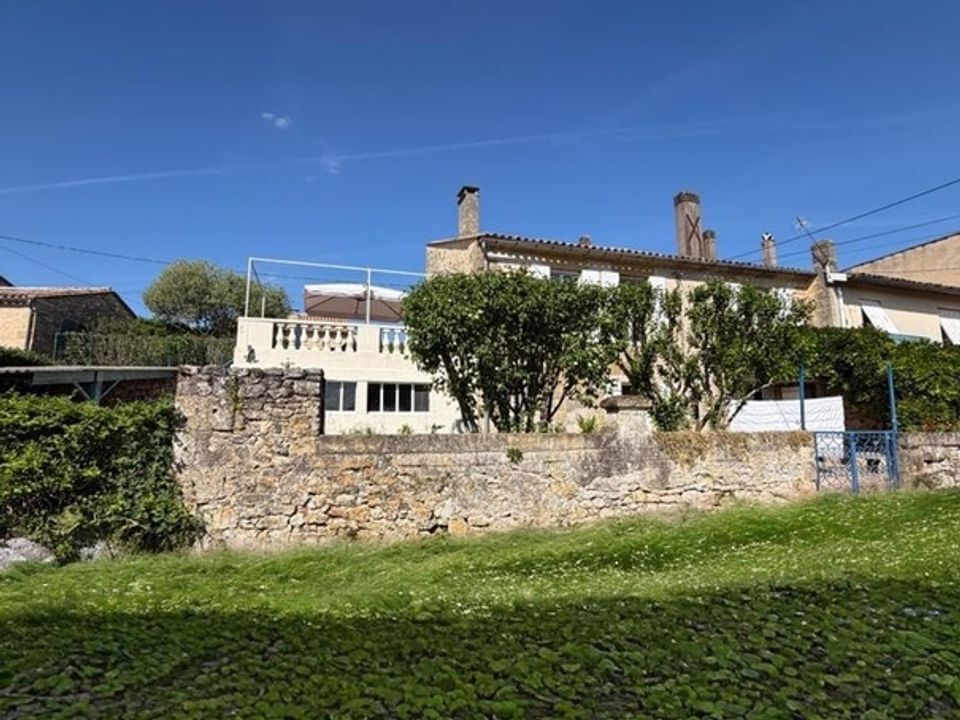 Landsbyhus i Sainte-Colombe, Gironde - foto 1