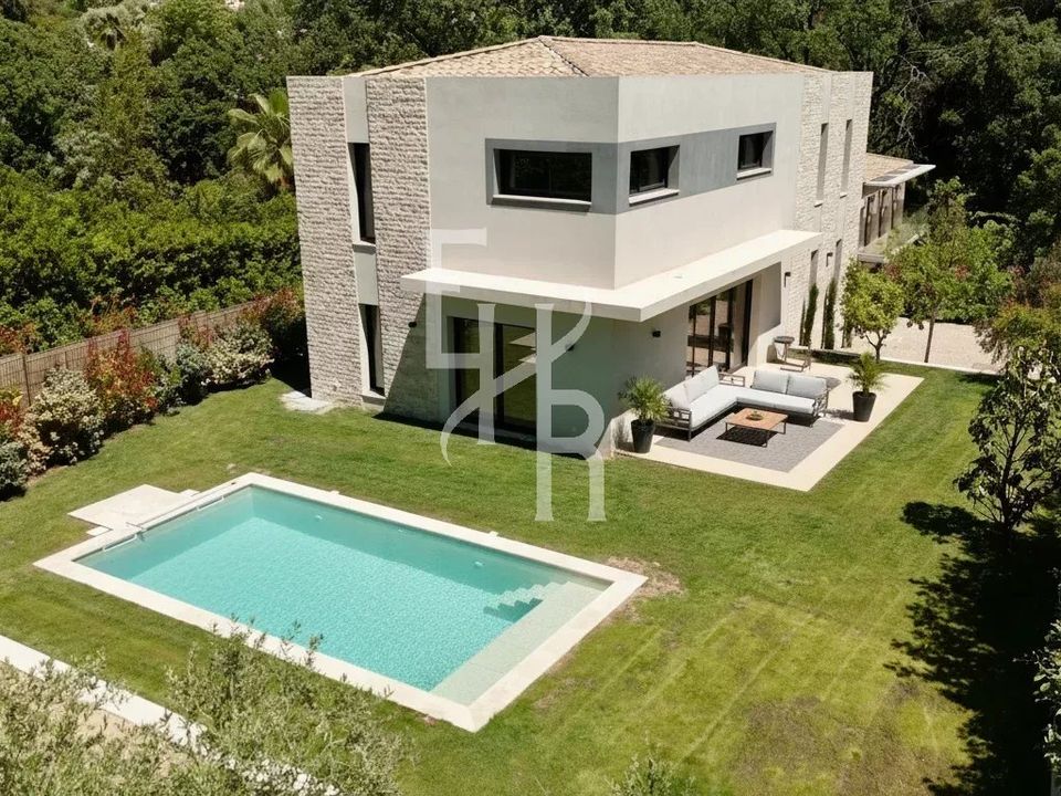 Villa i Mougins, Alpes-Maritimes - foto 1
