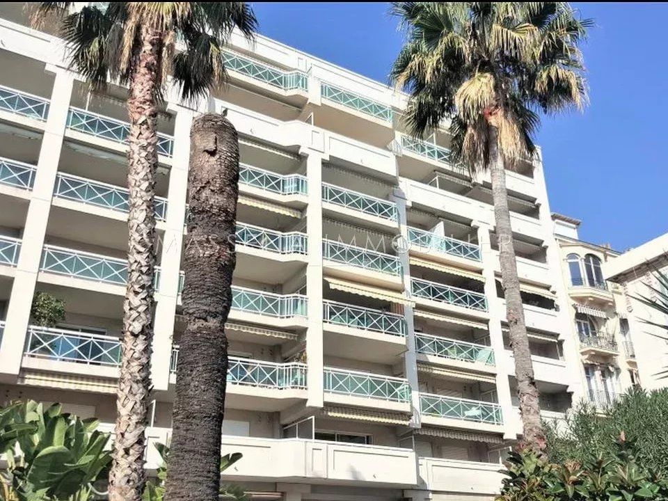 Garaż: Nice, Alpes-Maritimes – zdjęcie 1