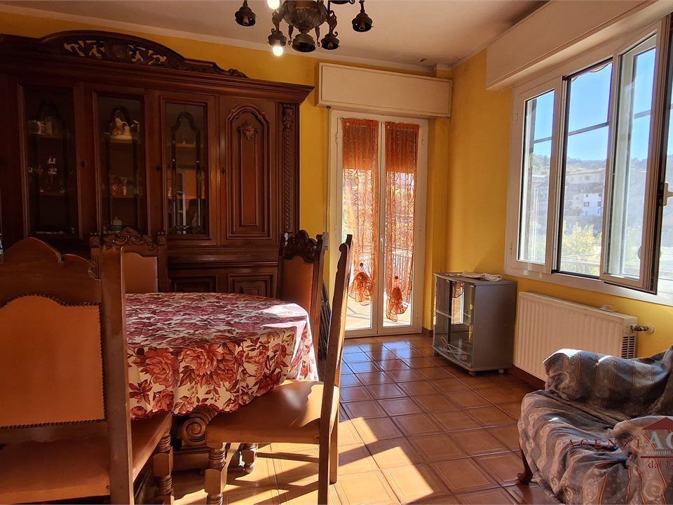 Villa i Vallecrosia, Imperia - foto 5
