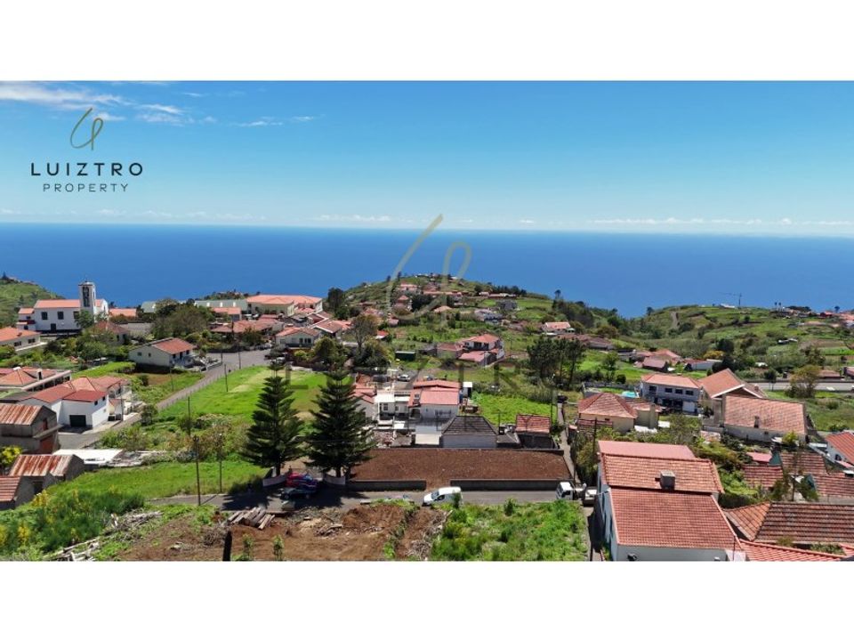 Helårsgrund i Calheta, Madeira - foto 2