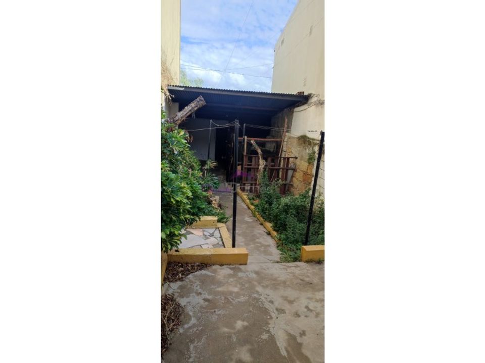 Casa adossada a Pernes, Santarem - foto 1