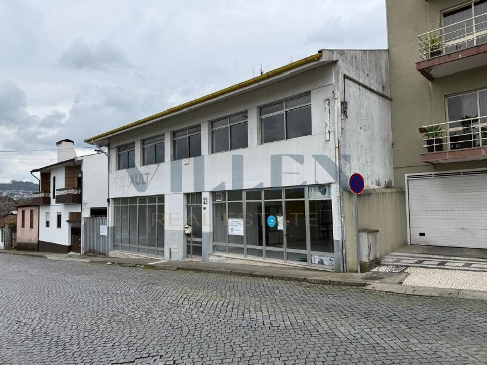 Erhvervsejendom i Santo Tirso, Porto - foto 2