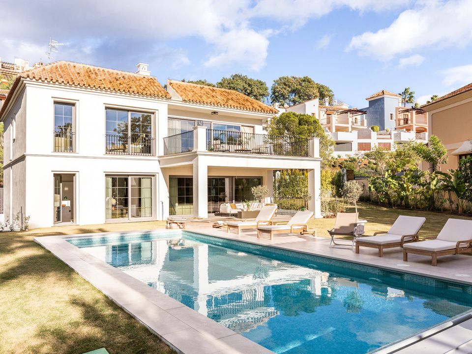 Villa a Los Arqueros, Malaga - foto 1