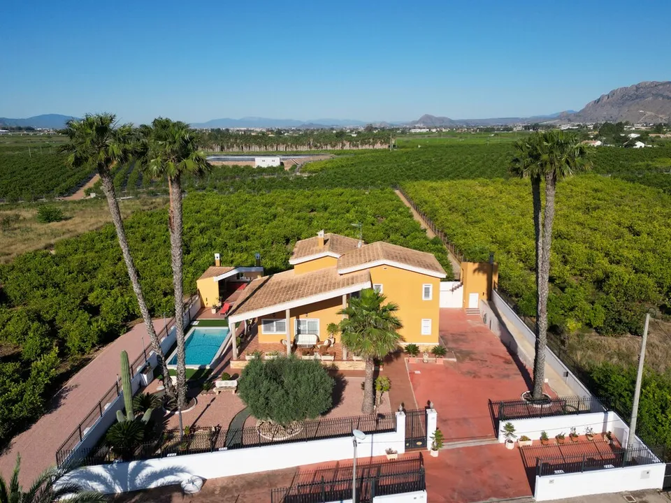 Villa i Alicante, Alicante - foto 1