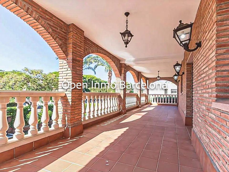 Villa i Castelldefels, Barcelona - bilde 5