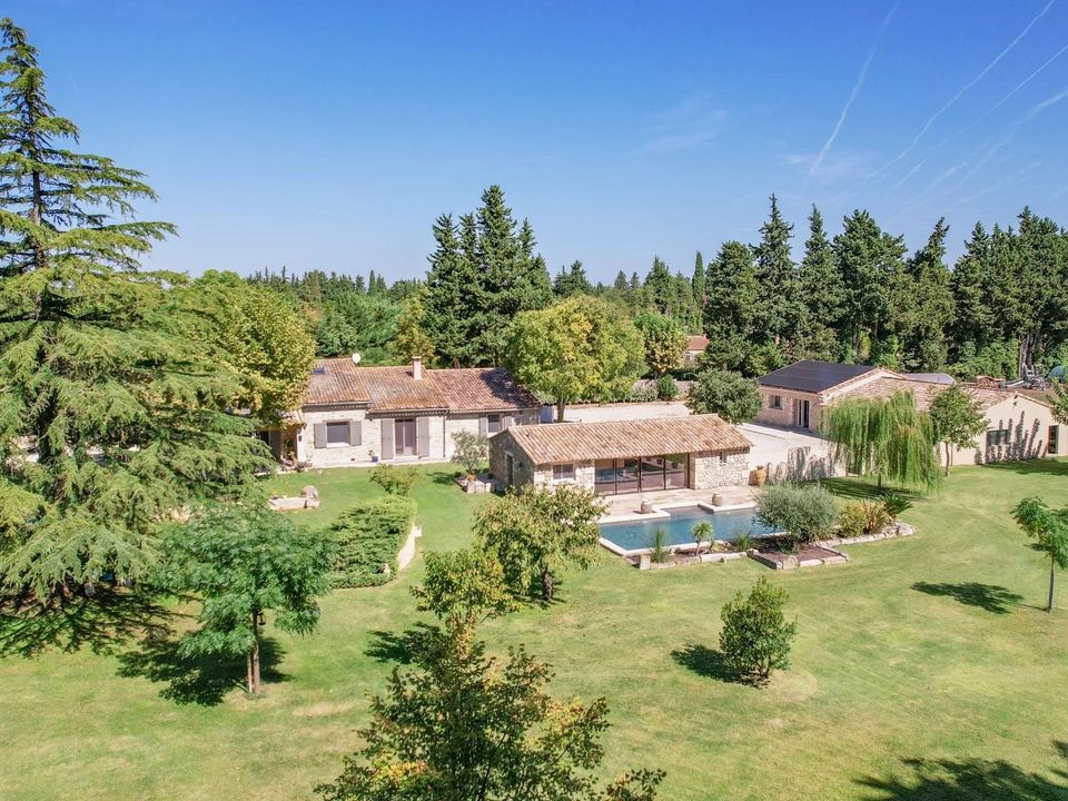 Villa i Mollégès, Bouches-du-Rhone - foto 1