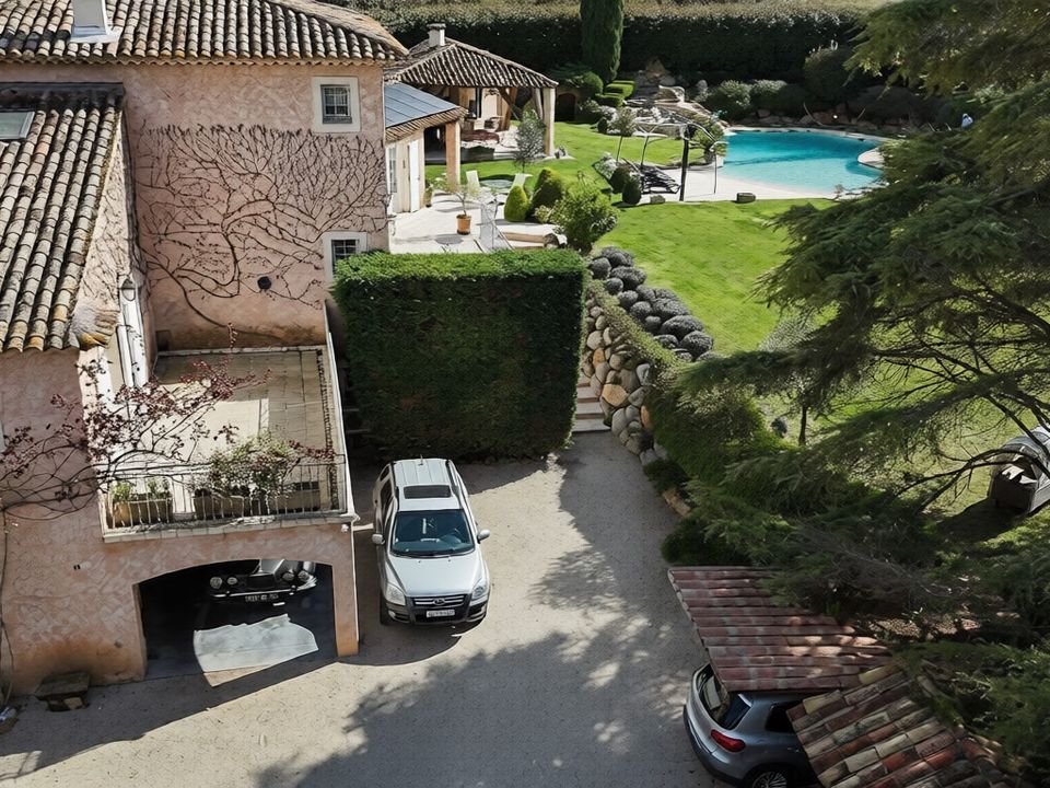 Villa a Meyrargues, Bouches-du-Rhone - foto 3