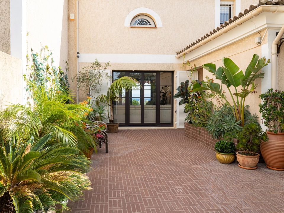 Villa i Villeneuve-Loubet, Alpes-Maritimes - foto 4