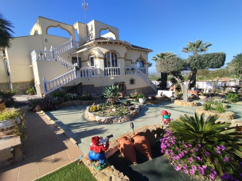 Farm i Almoradi, Alicante - foto 1