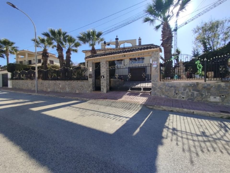Farm i Almoradi, Alicante - foto 2