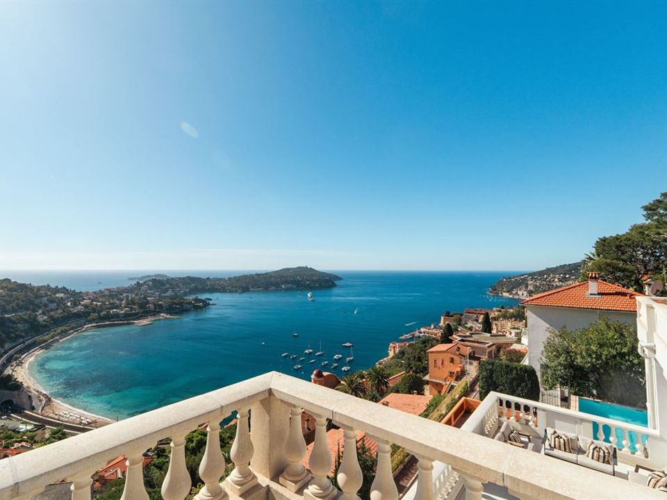 Villa i Villefranche-sur-Mer, Alpes-Maritimes - foto 1