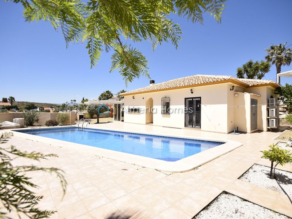 Villa i Arboleas, Almeria - foto 1