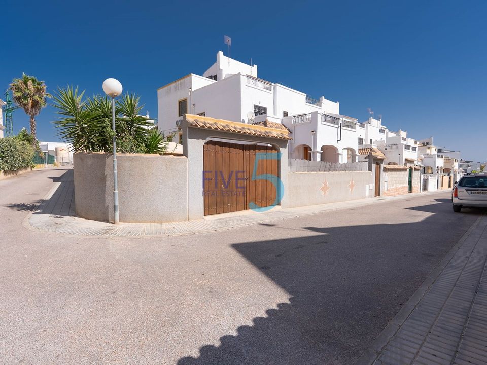Villa i Orihuela, Alicante - foto 1