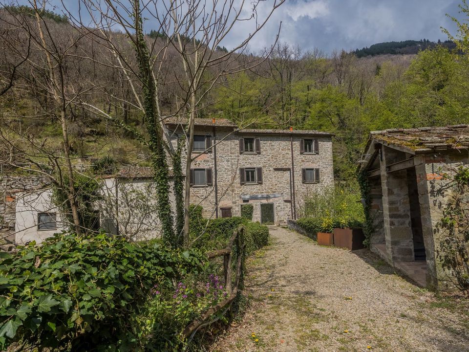 Landejendom i Loro Ciuffenna, Arezzo - foto 4
