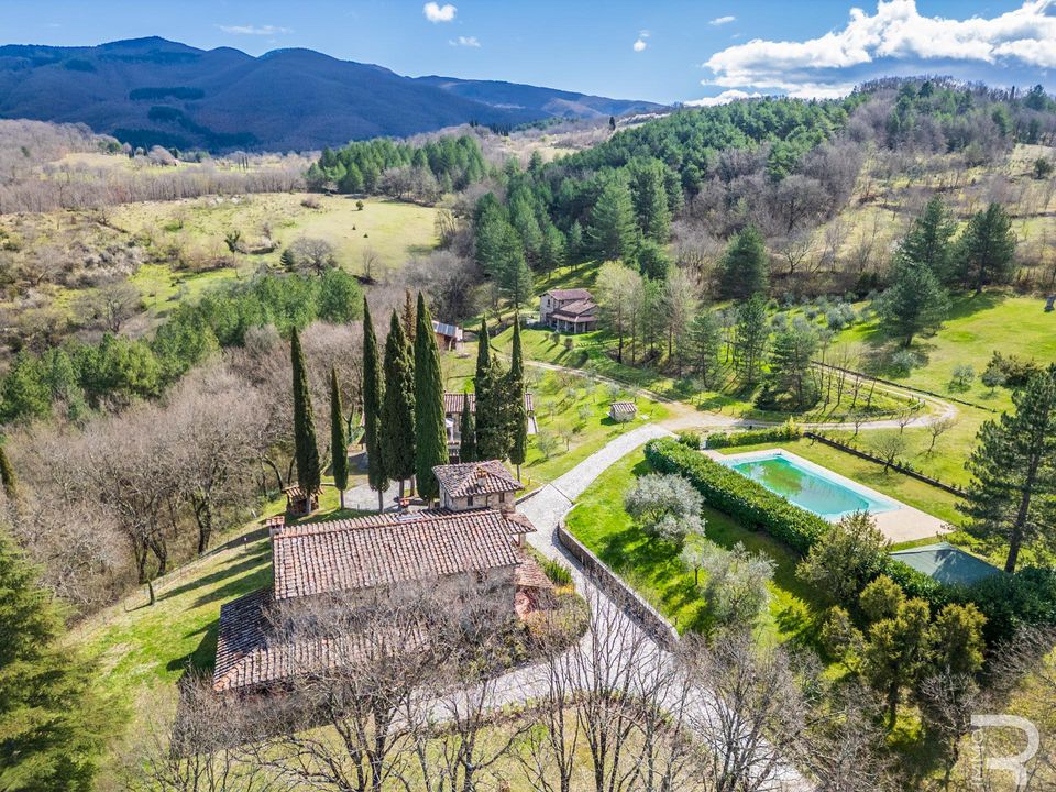 Landejendom i Chiusi della Verna, Arezzo - foto 2