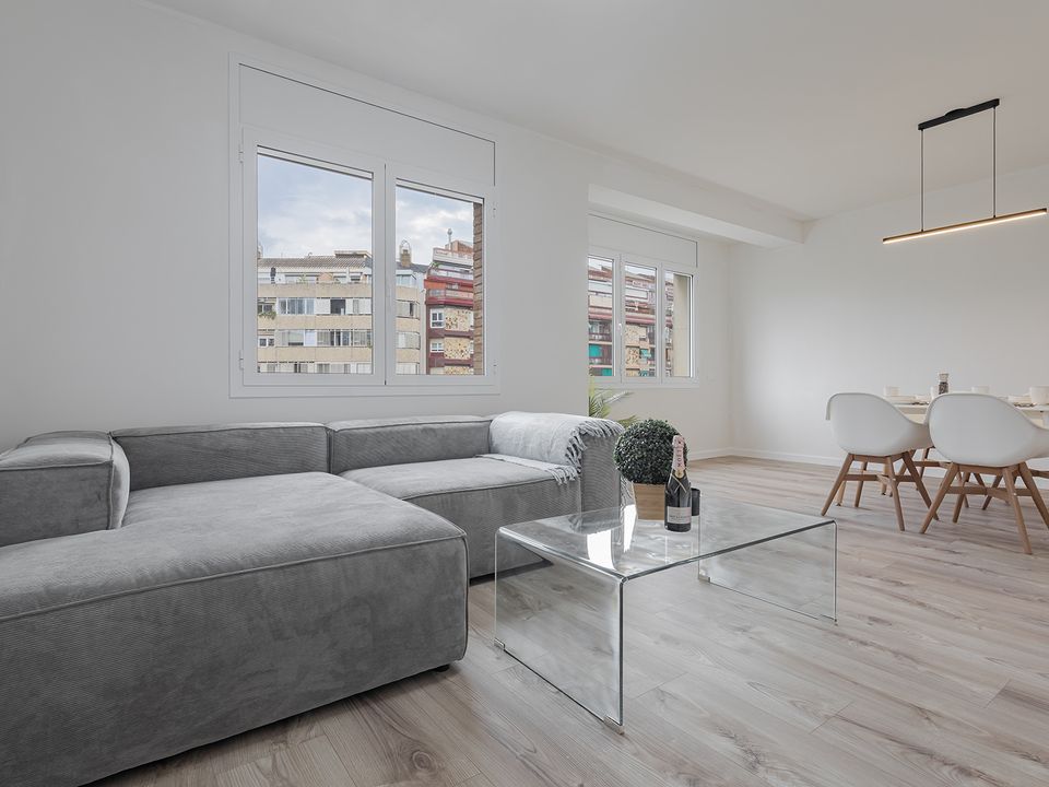 Lejlighed i Les Corts (L'escala), Gerona - foto 1