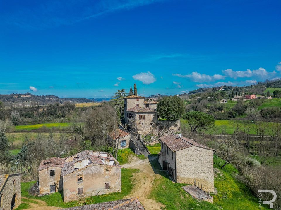 Landejendom i Poggibonsi, Siena - foto 5