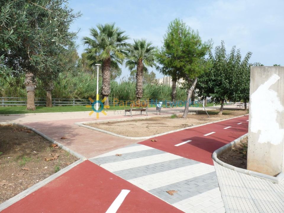 Helårsgrund i Guardamar De La Safor, Valencia - foto 5