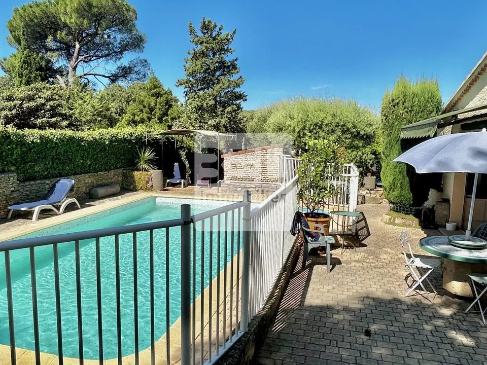 Haus in Bagnols-sur-Cèze, Gard - Foto 1