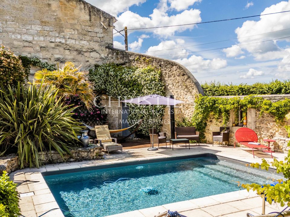 Villa i Saint-Estephe, Gironde - bilde 2