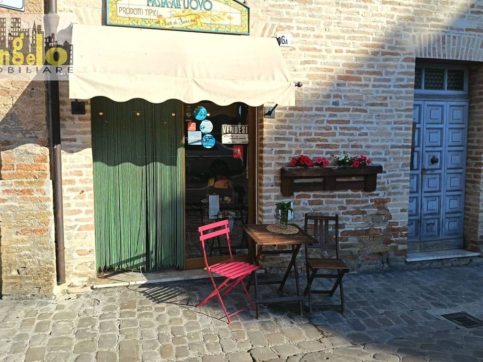 Erhvervsejendom i Offida, Ascoli Piceno - foto 1