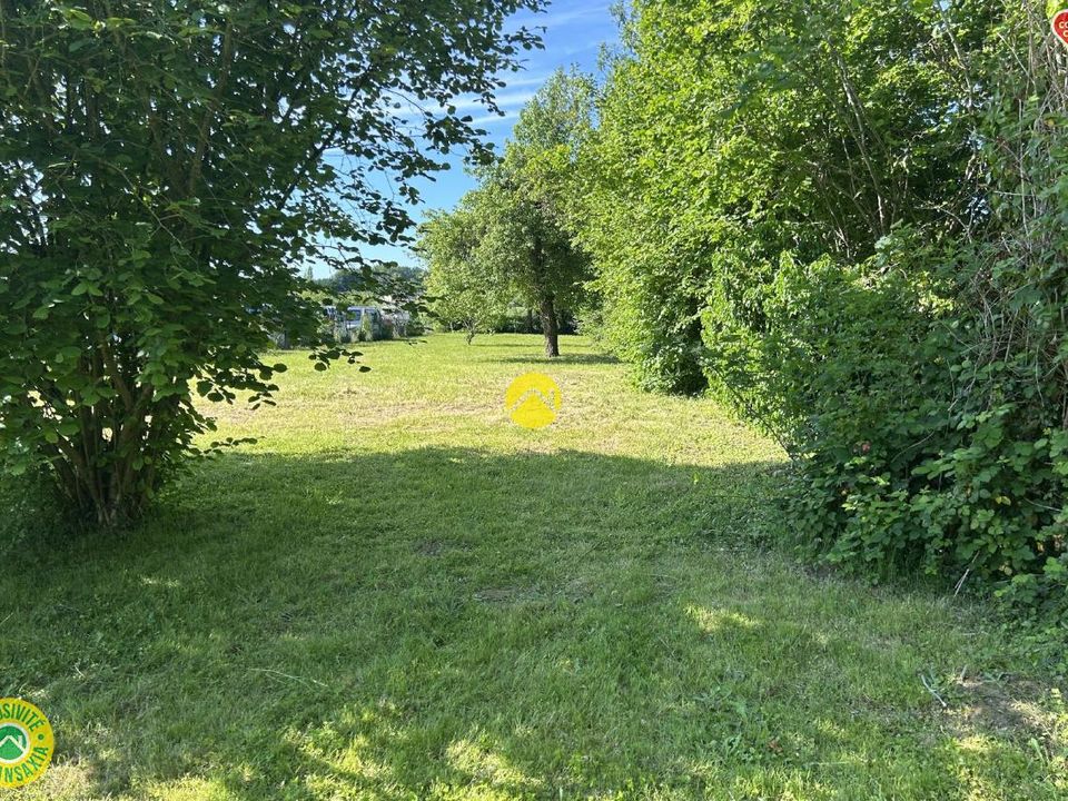 Helårsgrund i Saint-Valérien, Yonne - foto 1