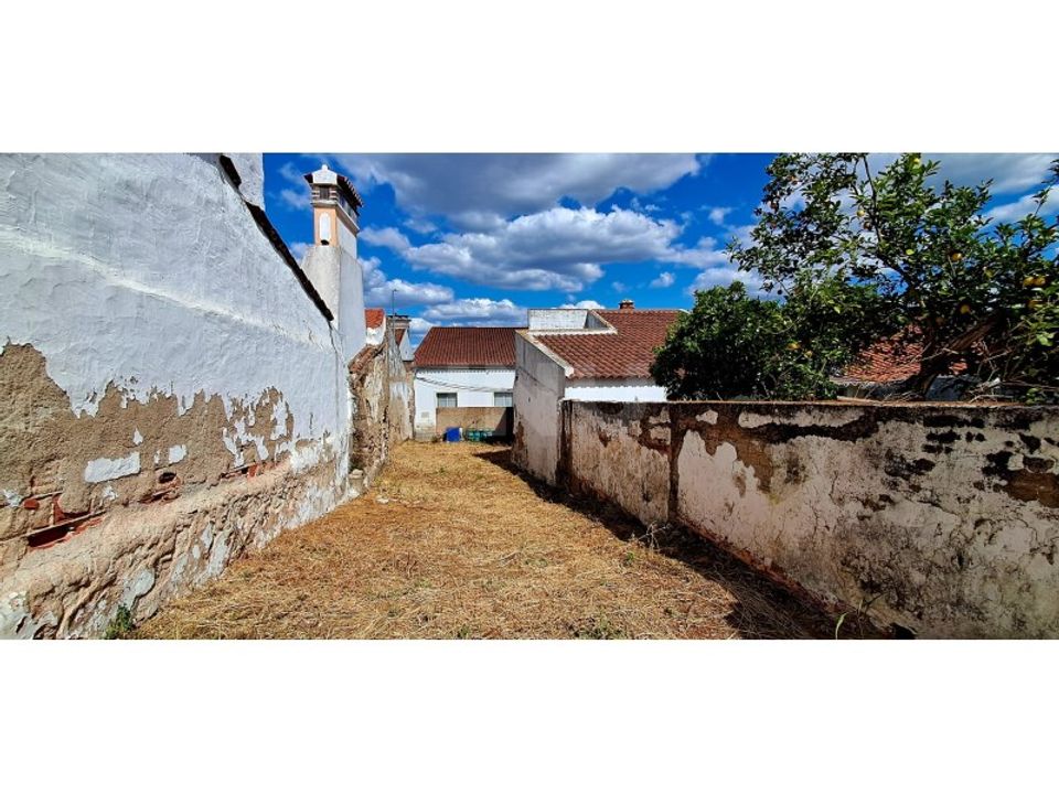 Helårsgrund i Alvito, Beja - foto 1