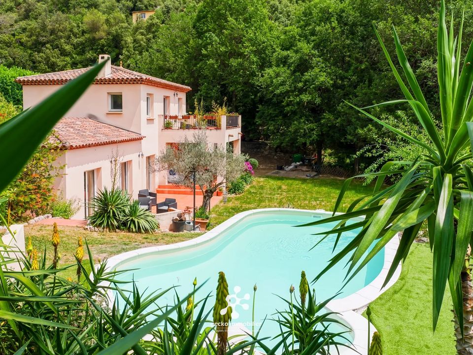 Villa i Roquefort-les-Pins, Alpes-Maritimes - foto 1