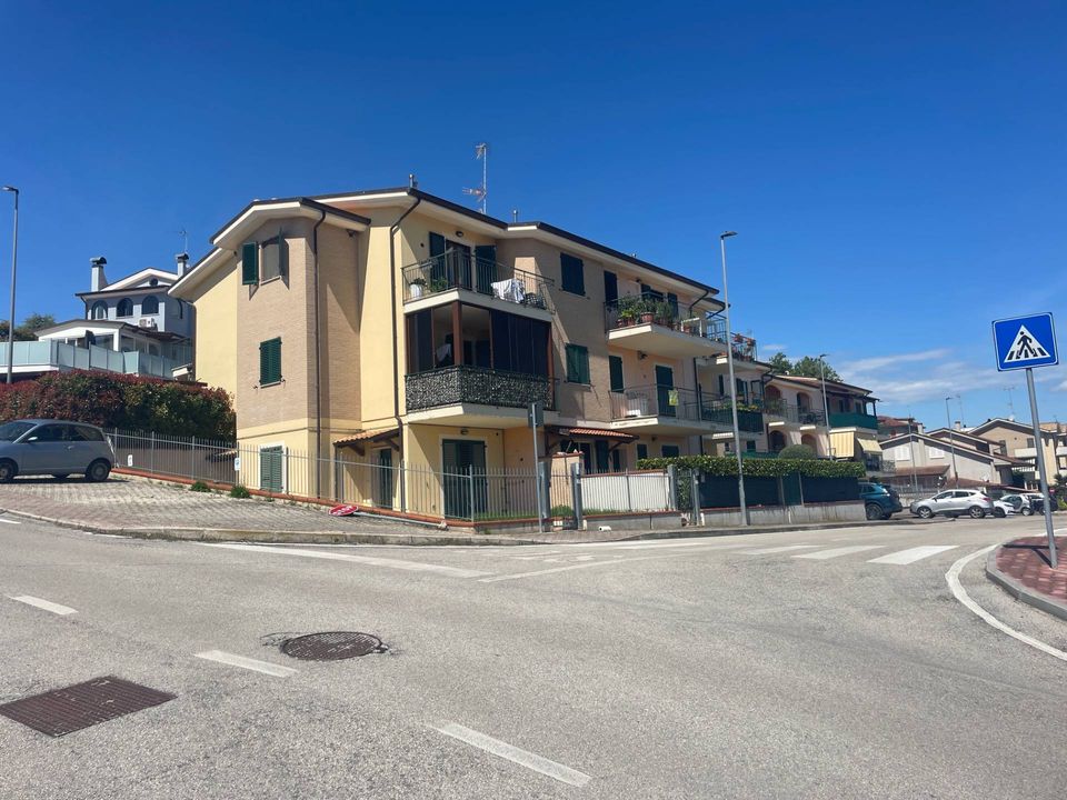 Lejlighed i Monteprandone, Ascoli Piceno - foto 1