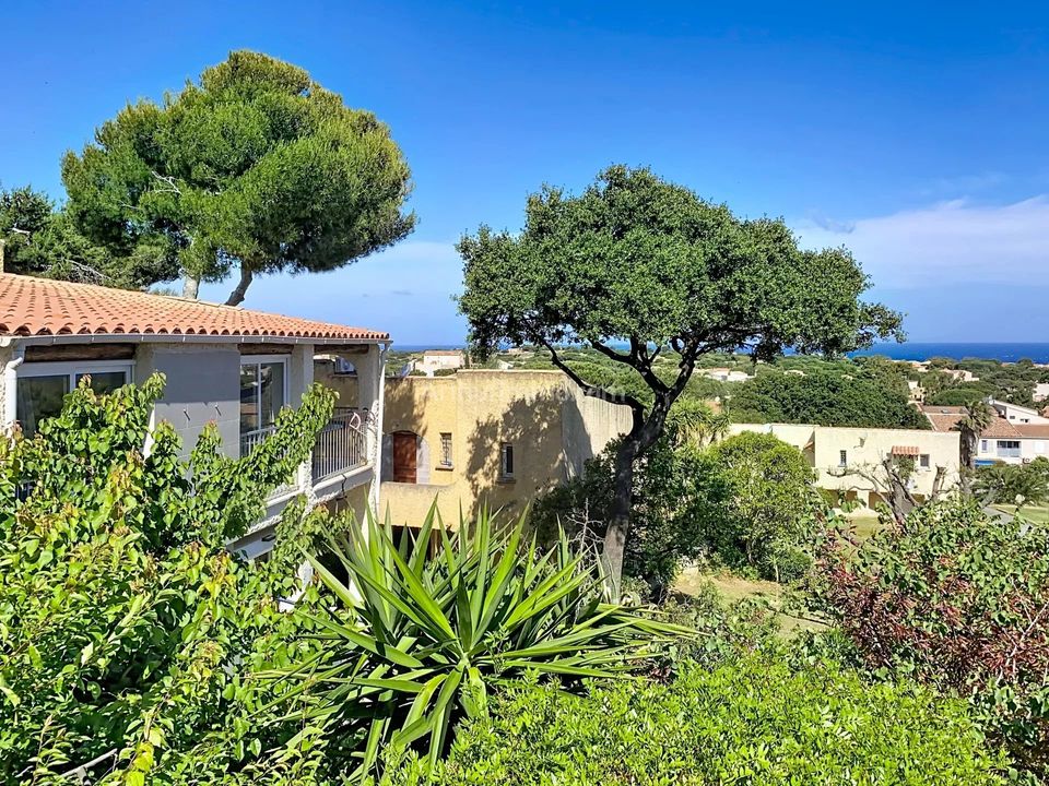 Apartment in Lumio, Haute-Corse - photo 1