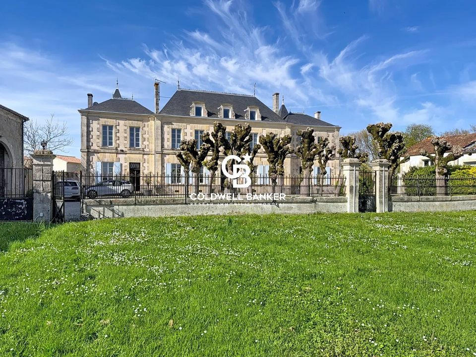 Landejendom i Aumagne, Charente-Maritime - foto 1