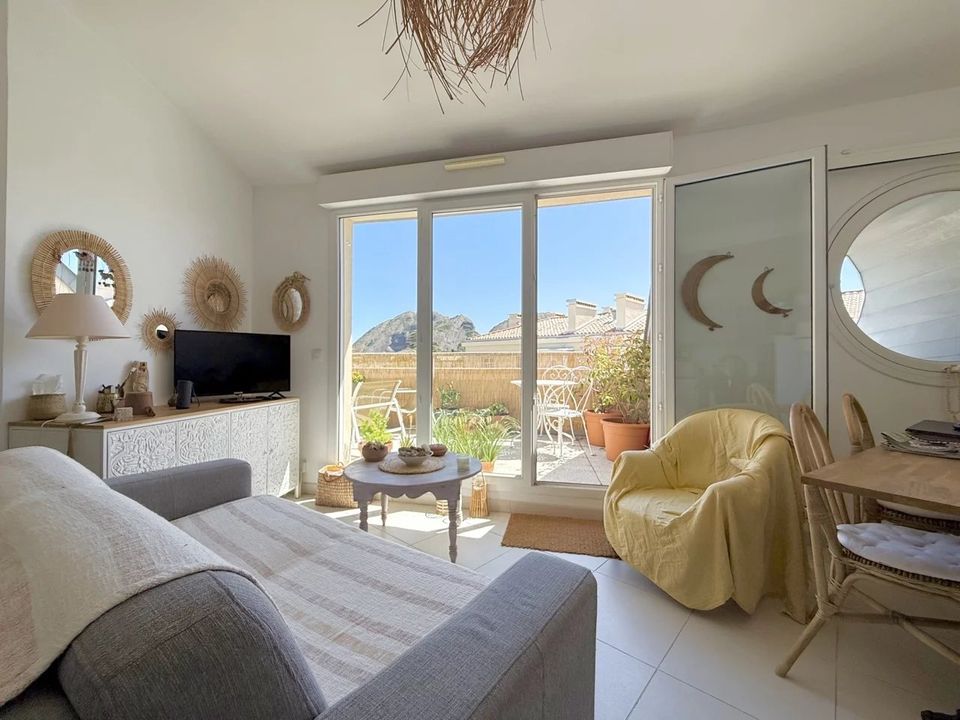 Lejlighed i La Ciotat, Bouches-du-Rhone - foto 2