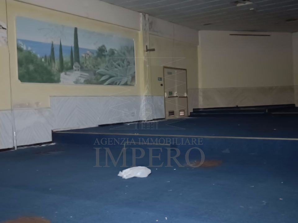 Erhvervsejendom i Ventimiglia, Imperia - foto 2